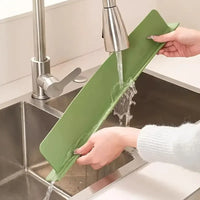 Silicone Sink Splash Guard Flexible Water Splash Stopper with Double Suction Cups